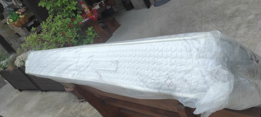 Матраци Magniflex