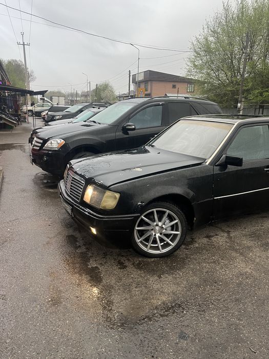 Мерсдес бенз w124