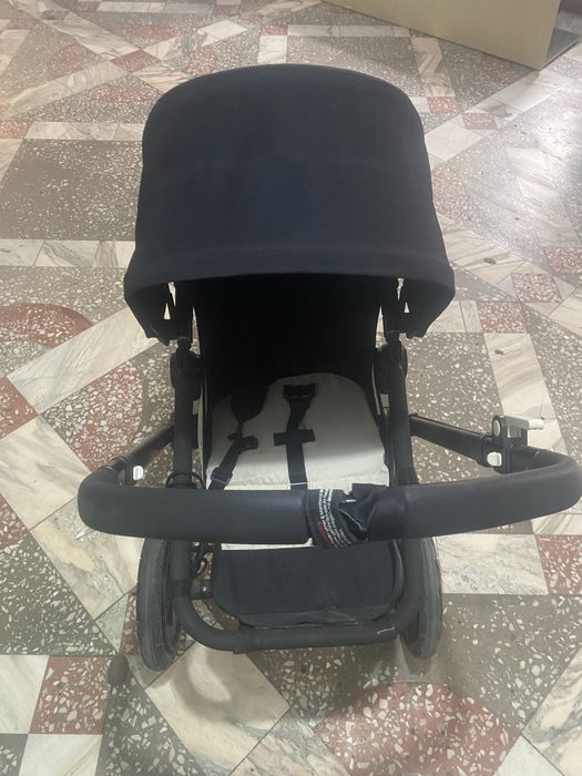 Продам коляску в хорошем состояний