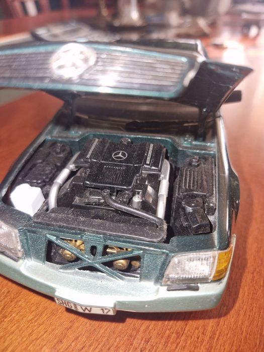 Мерцедес 500SL  1/18