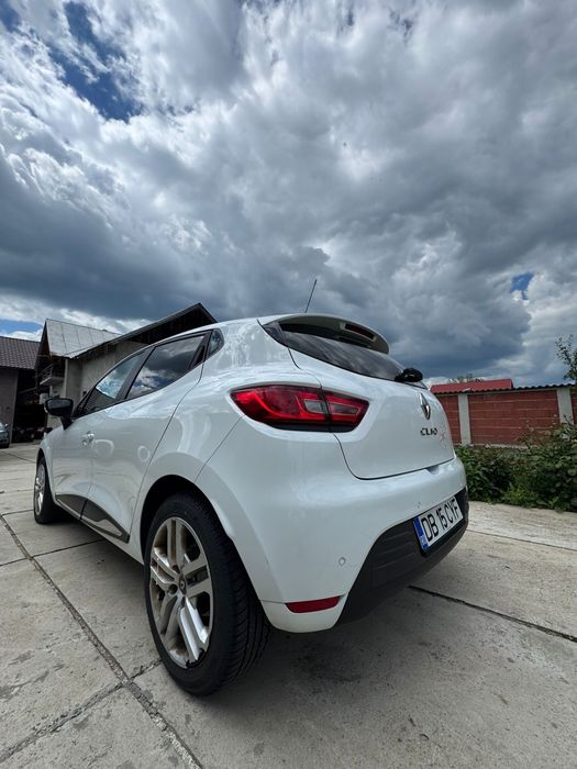 RENAULT Clio 2018 — imagine 4