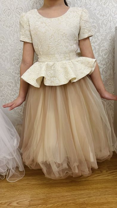 Платье на 5-6-7 лет