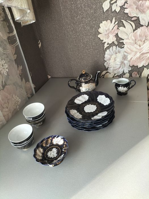 Продам предметы  от сервиза, Мадонна бу