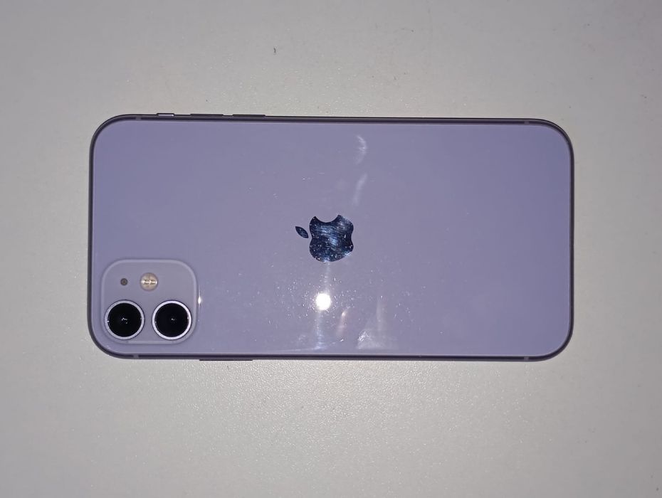 IPhone 11 обменяю