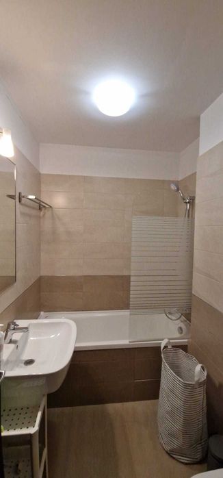 Proprietar, inchiriez garsoniera - zona Piata Muncii Decebal Calea Calarasi