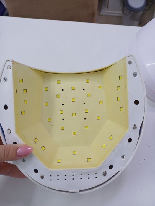 Продам LED-лампы для маникюра