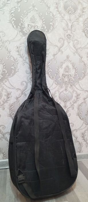 Gitara yangiday turkiyadan kelgan hamma joyi ishlaydi