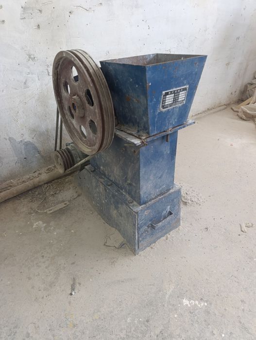 Сотилади ГРП 50 б/у, щековая дробилка 100:200 (10см:20см) -1200$