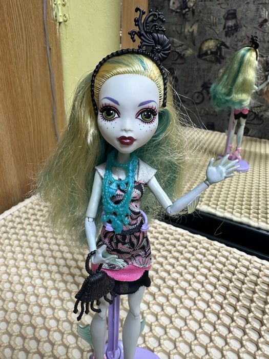 Продам куклу  монстр хай!