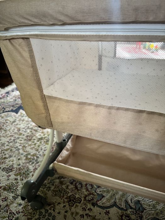 Продам детскую кроватку