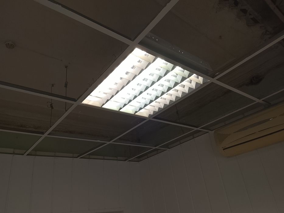 Светильник потолочный