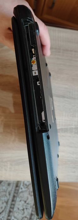 Vand laptop Acer defect