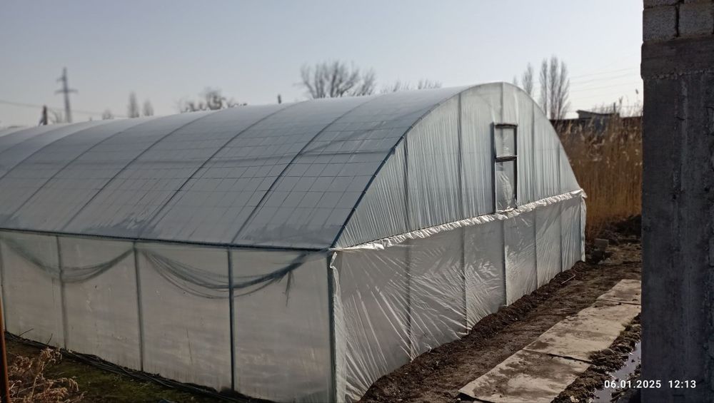 Uchastka Biznesga tayyor joy issiq honalar va seh mavjud