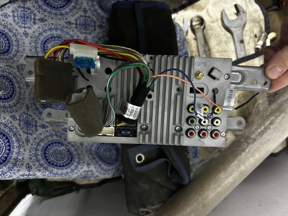 Магнитола Естима