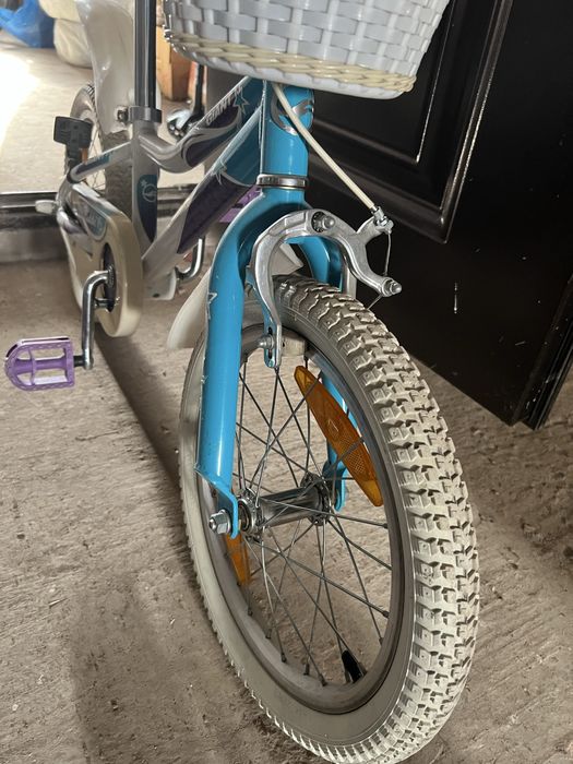 Продам детский велик на 5-7 лет.