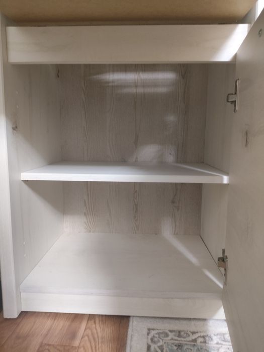 Шкаф пенал Бьерк