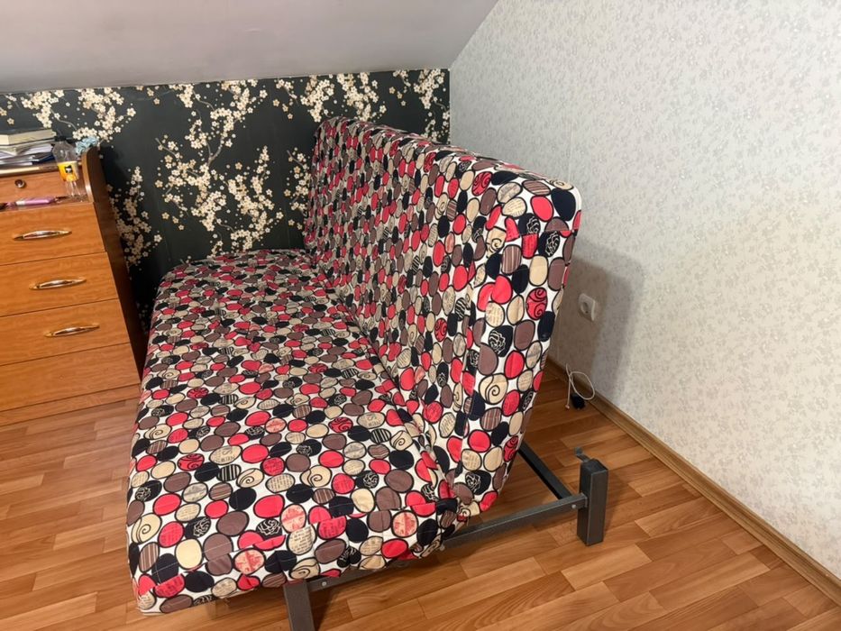 Продам диван Икейя
