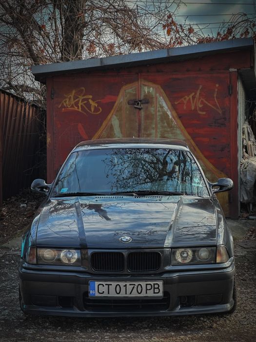 Части за БМВ е36