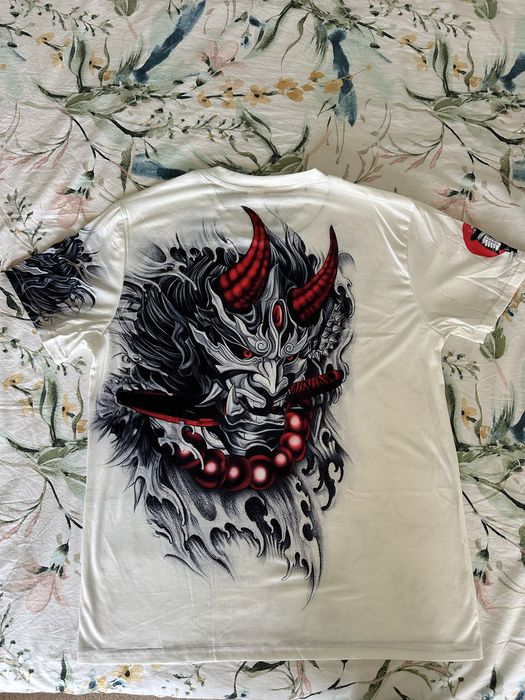 Мъжки тениски в японски дизайн