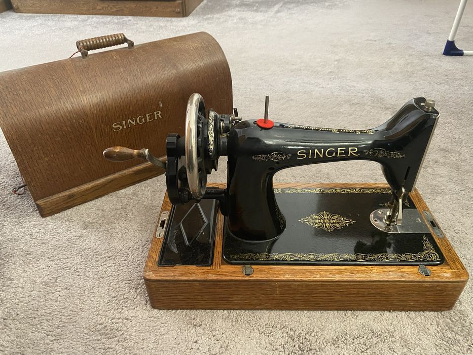 Masina de cusut portabila Singer de colectie