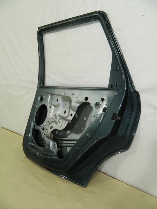 Usa dreapta spate spate Ford Focus, Kombi , 1998, 1999, 2000, 2001, 2002, 2003, 2004.