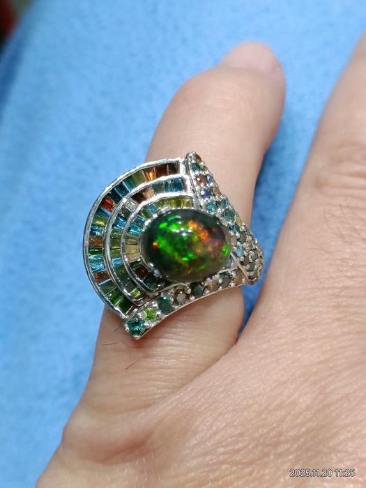 Vind inel din aur 18kt cu diamante 2,02ct și opal