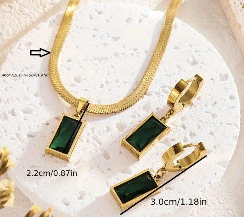 Комплект бижута със зелен цирконий 18к златно покритие - Колие и обеци