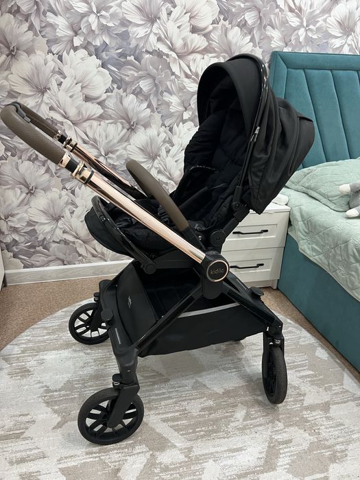 Продам коляску Kidilo D900