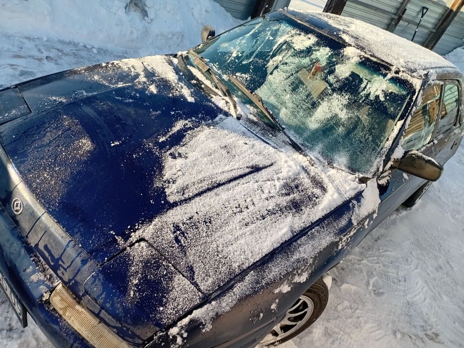 Мазда 323 слепая