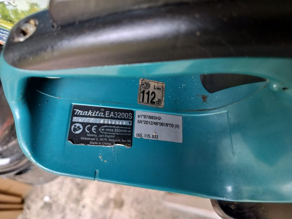 Drujba Makita EA3200S
