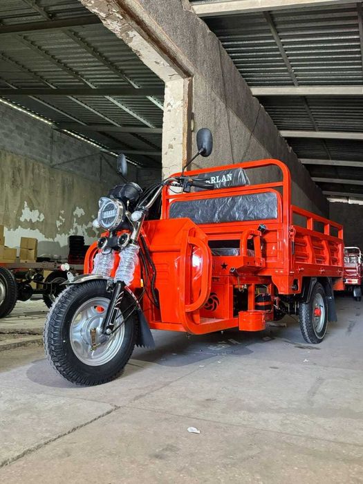 Трицикл безиновый 150 куб