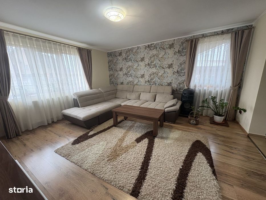 Casa trei camere ,Santandrei