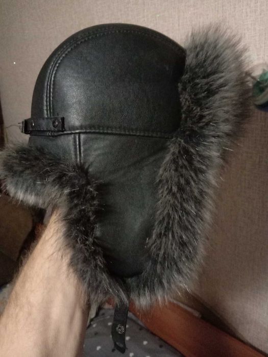 Зимняя шапка ушанка