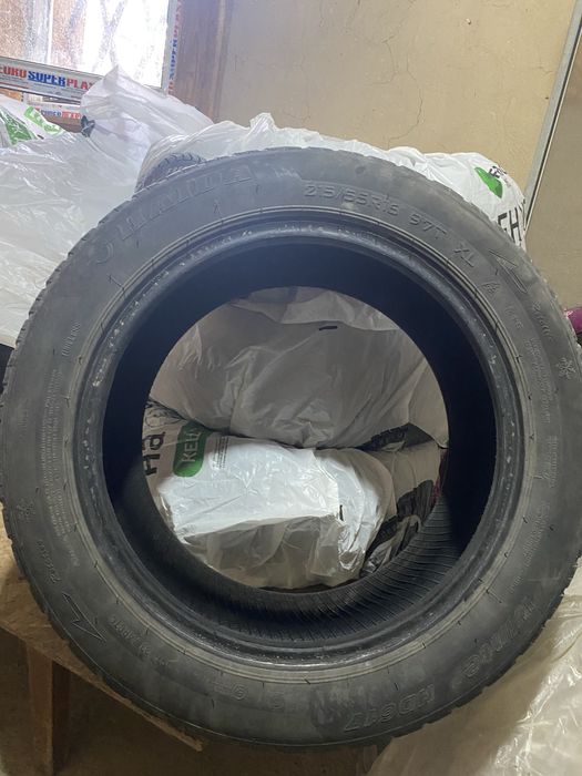 Зимняя ризна R16 215/55