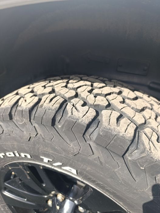 Bf Goodrich ko2 265/65/18