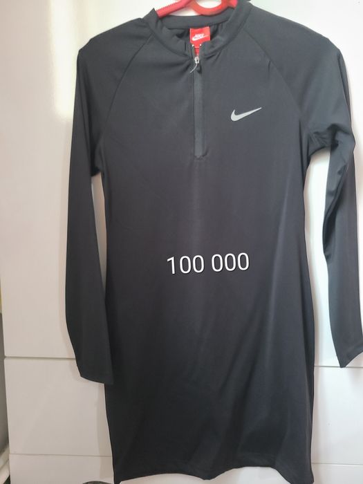 Платье короткое спартивное