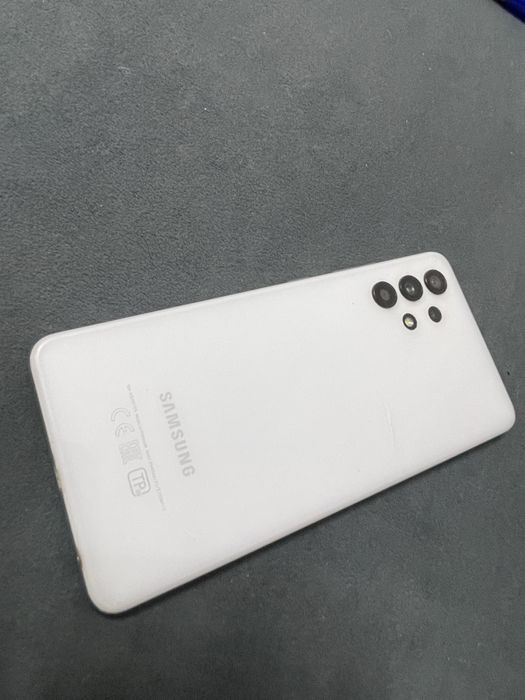 Самсунг А 52 с коробкой 128гб