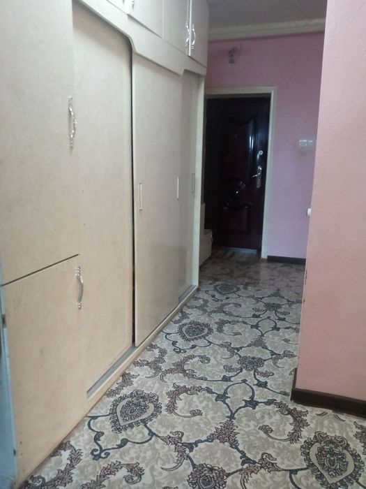 Uy sotiladi sharoitlari bor