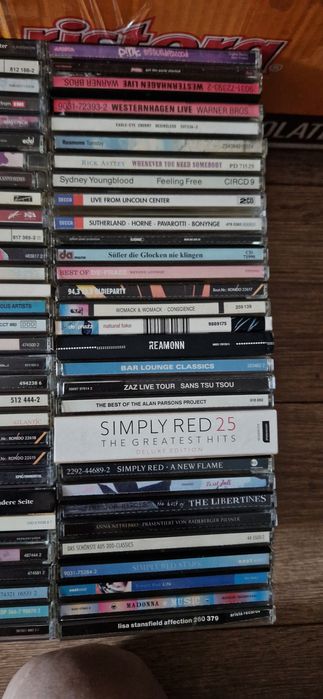 Vinyl si cd la lot, diverși artiști