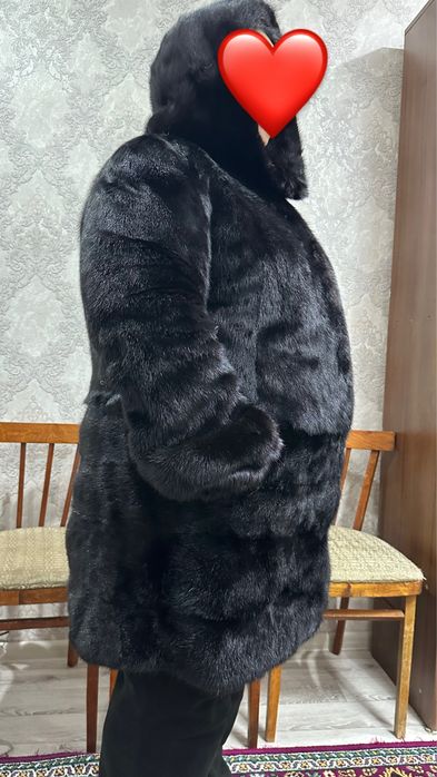 Продам норковую шубу
