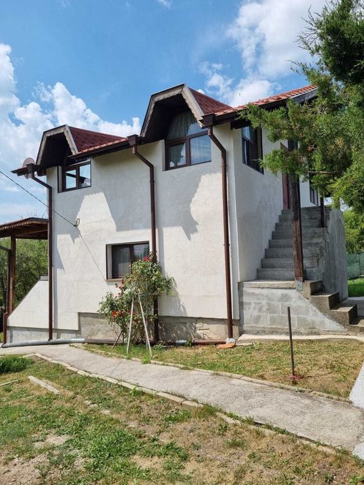 Продава се Къща в Божурище - 172 кв.м за 1338 €/кв.м - Снимка #2