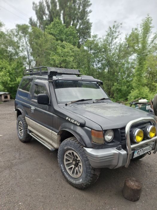 Продам Mitsubishi Pajero