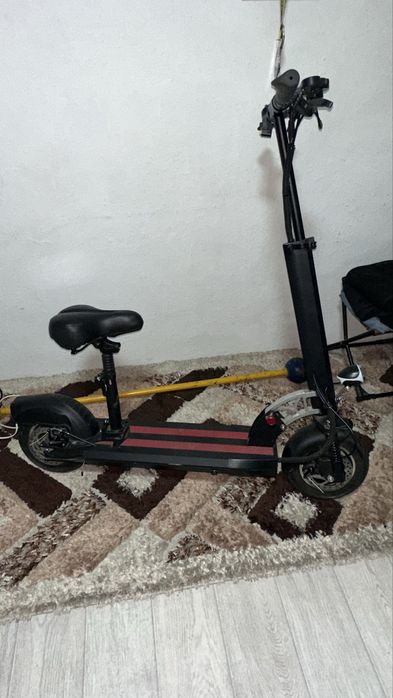 Продам Электро самокатв новом состояний