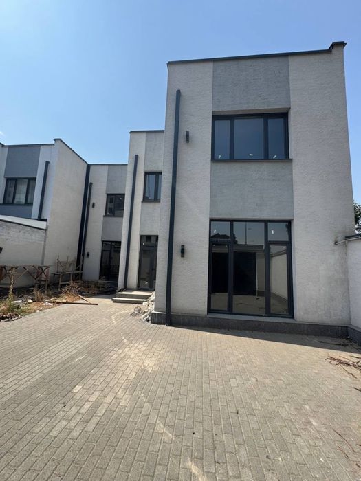 "ЖК Alfraganusда янги 5 хонали коттеж сотилади!"