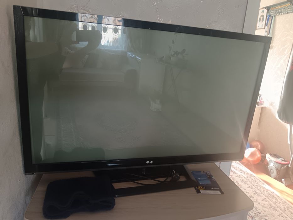 Телевизор LG плазменный