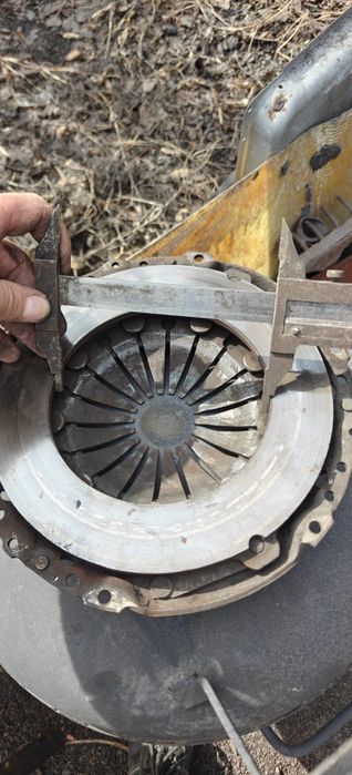 Продам корзину сцепления пассат