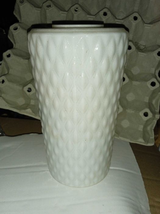 Стъкло за полилей от средата на 20 ти век  млечно опалово 4 броя