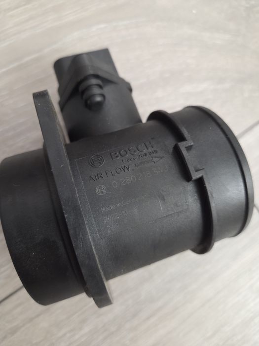 Senzor Debitmetru Aer VW Golf 1.8T Bosch 0280218340