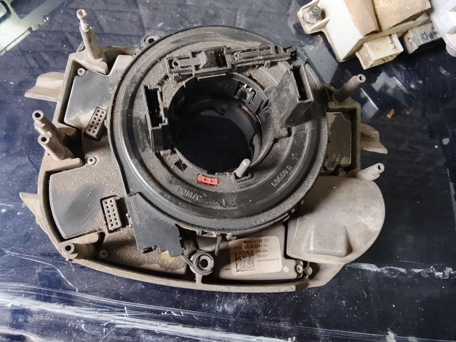 Е60 все кузовной запчасти