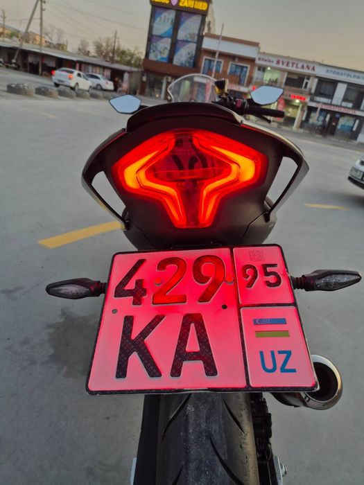 C F мотоцикл сотилади